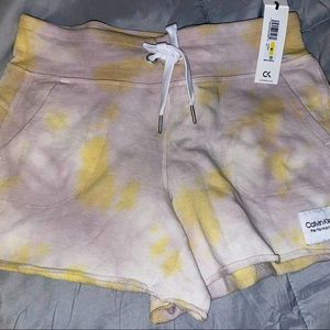 Calvin Klein Cropped Shorts